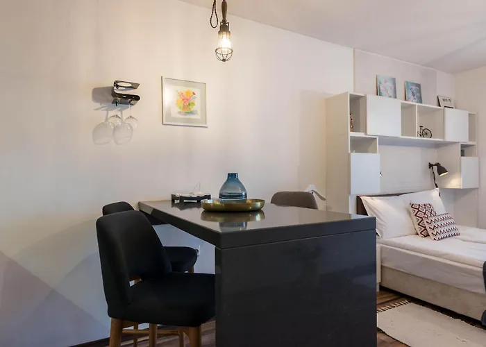 студио в близост до община Appartement Varna